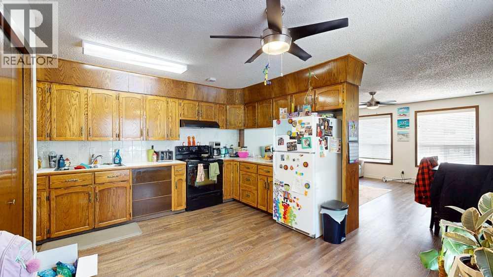 1145 & 1147 Yuill Street Se Property Photo 4