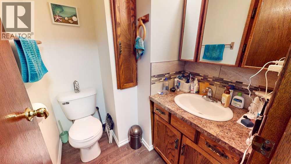 1145 & 1147 Yuill Street Se Property Photo 7