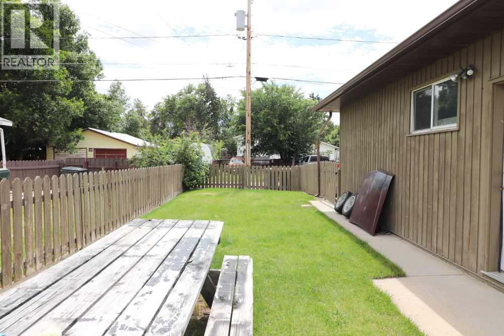 1145 & 1147 Yuill Street Se Property Photo 22