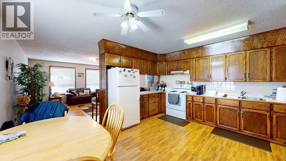 1145 & 1147 Yuill Street Se Property Photo 27