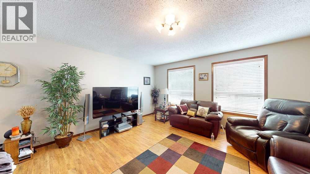 1145 & 1147 Yuill Street Se Property Photo 36