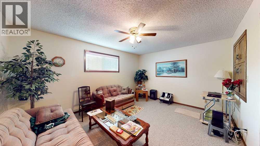 1145 & 1147 Yuill Street Se Property Photo 39
