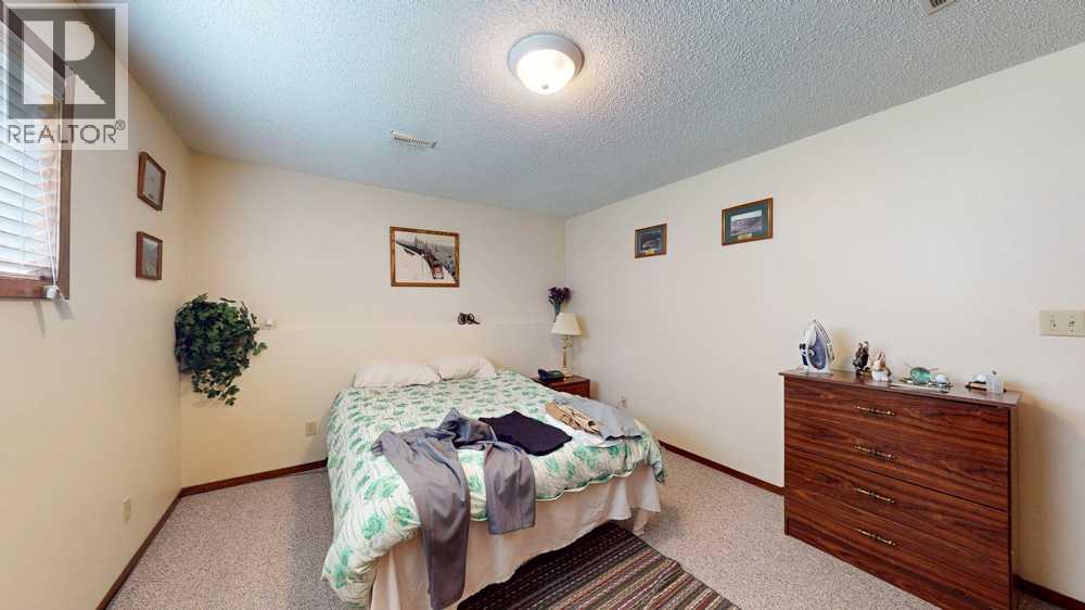 1145 & 1147 Yuill Street Se Property Photo 42
