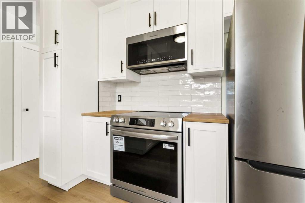2711 Dunmore Road Se Property Photo 16