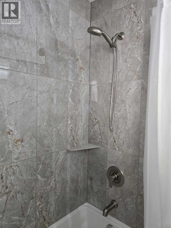 2711 Dunmore Road Se Property Photo 23