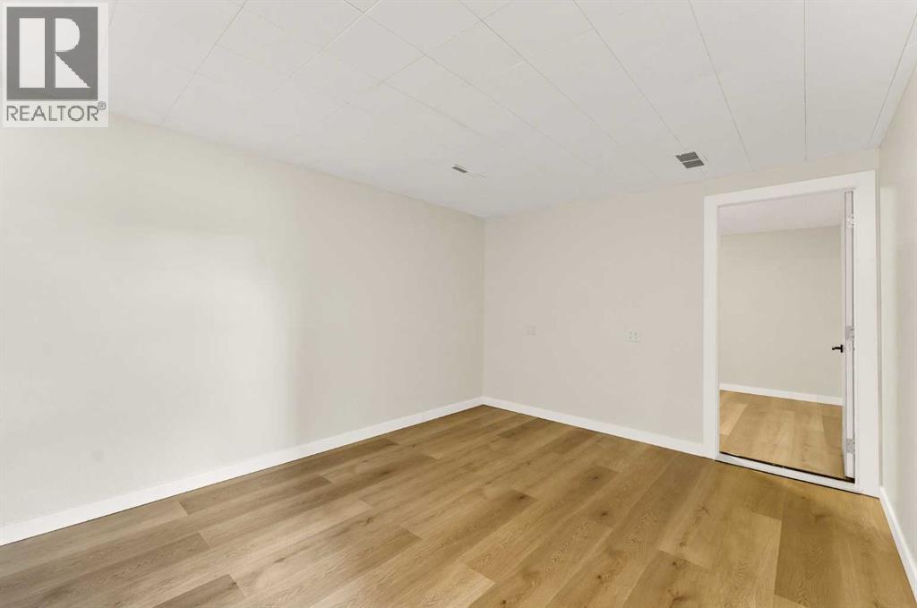 2711 Dunmore Road Se Property Photo 28