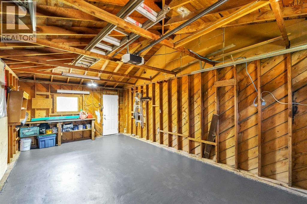 2711 Dunmore Road Se Property Photo 48