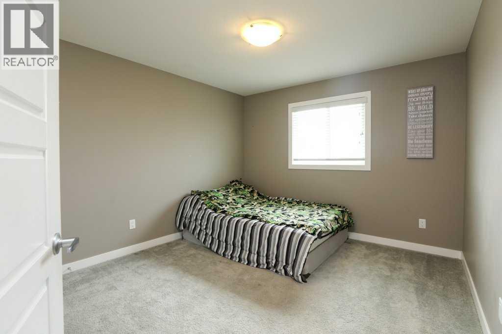 567 Moonlight Lane W Property Photo 17
