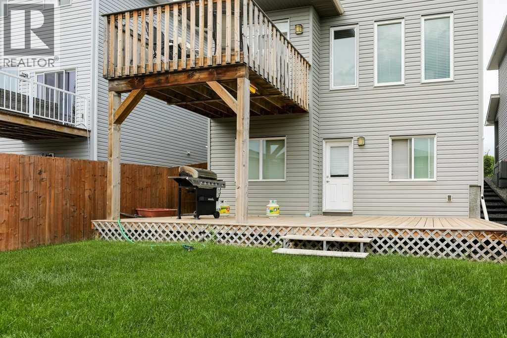 567 Moonlight Lane W Property Photo 33