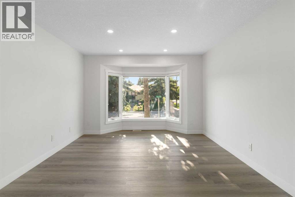 3504 33 Street Se Property Photo 4