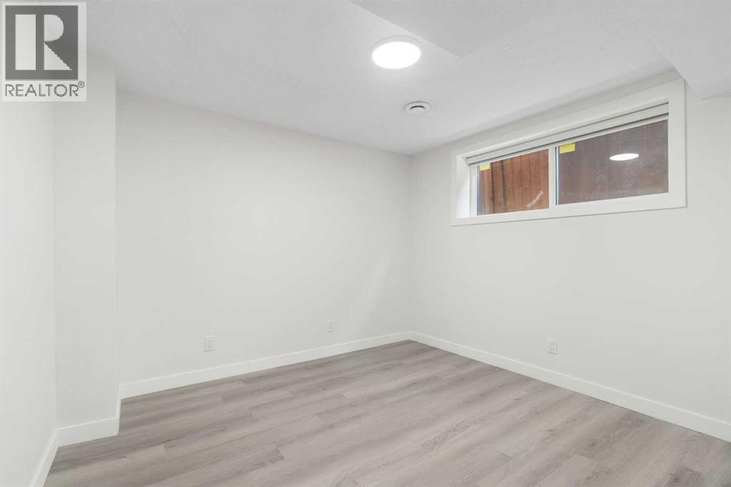 3504 33 Street Se Property Photo 26
