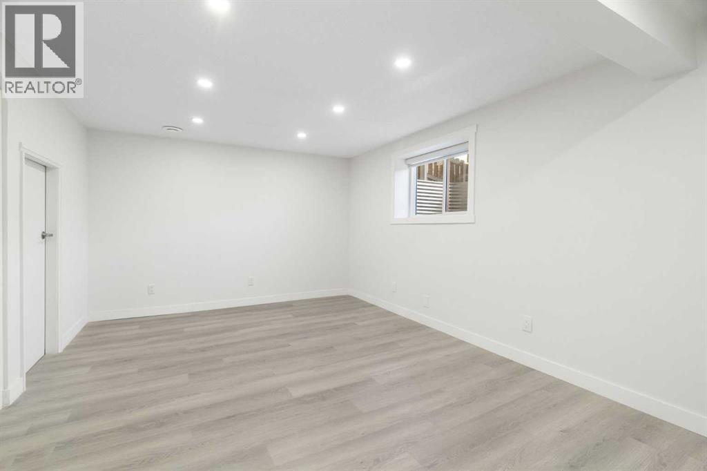 3504 33 Street Se Property Photo 36