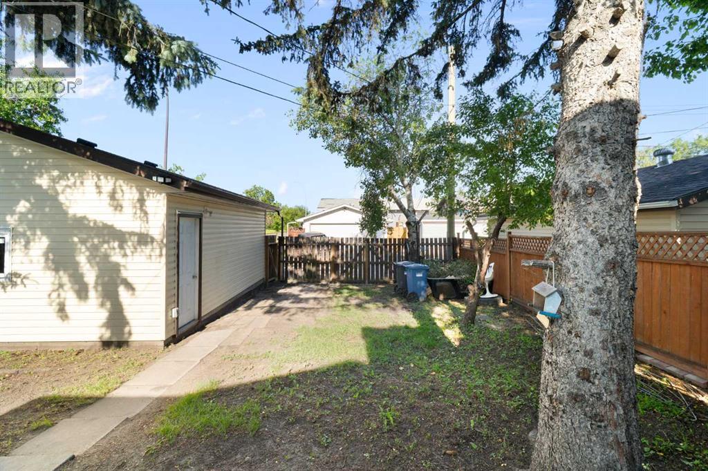 3504 33 Street Se Property Photo 41