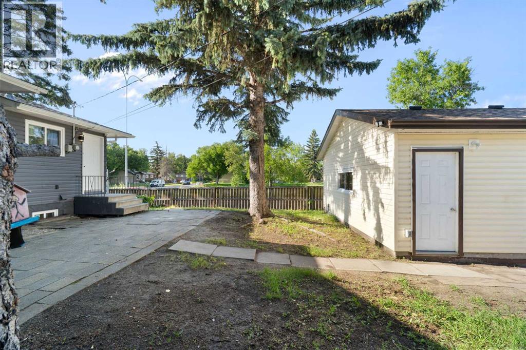 3504 33 Street Se Property Photo 43