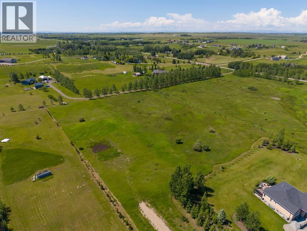 112055 2253 Drive E Property Photo 11