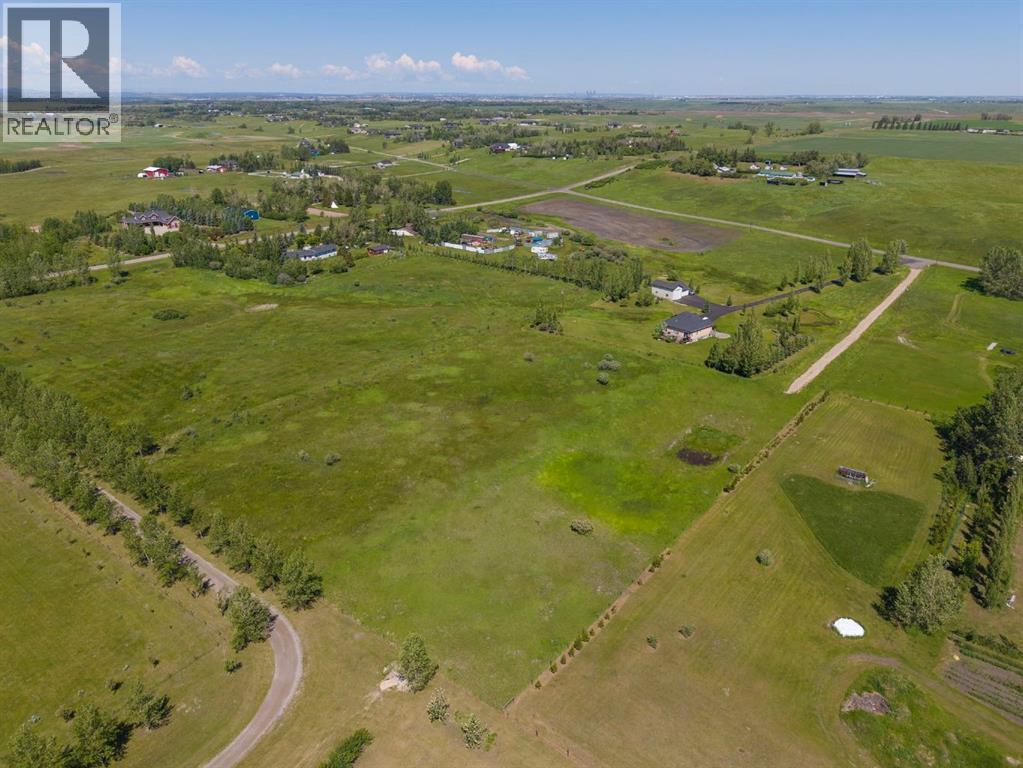 112055 2253 Drive E Property Photo 20