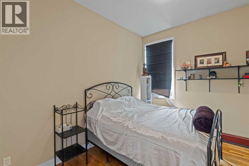1410 2 Street Southwest Property Photo 9