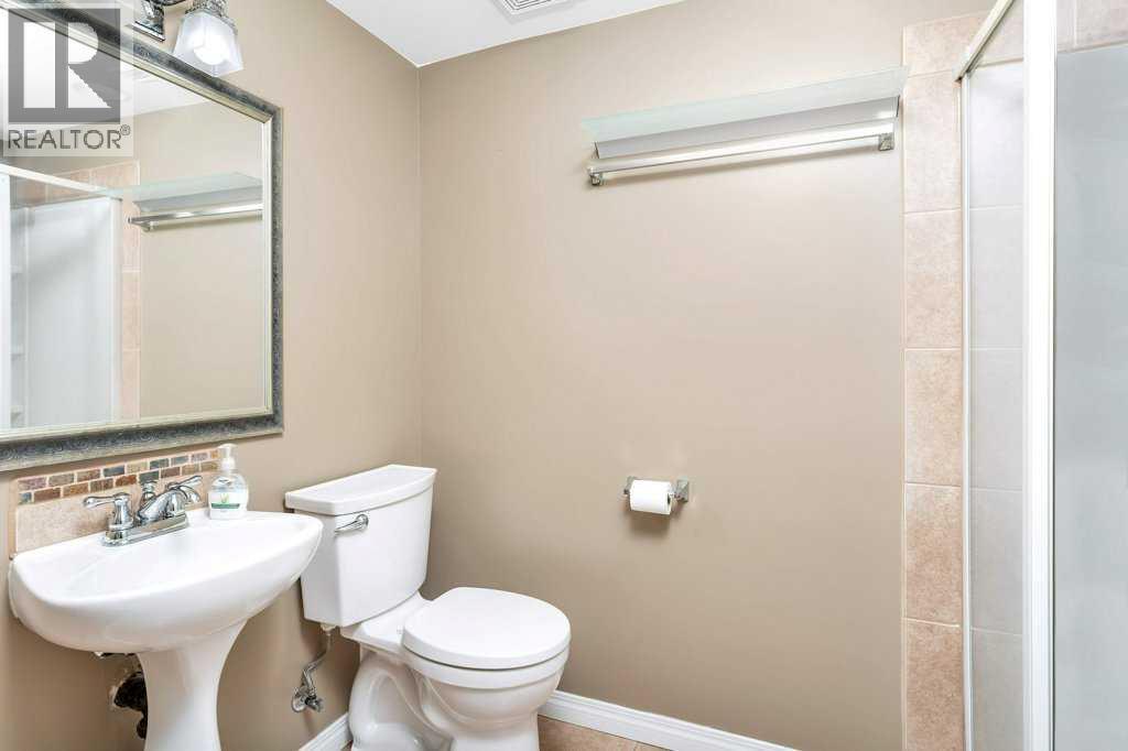 19 Lougheed Close Property Photo 33