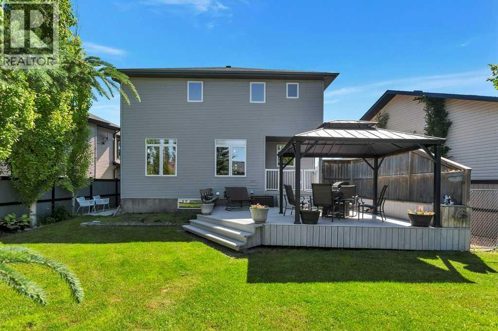 19 Lougheed Close Property Photo 38