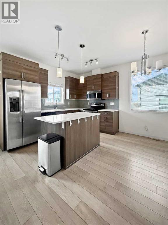 354 Mildred Dobbs Boulevard N Property Photo 2
