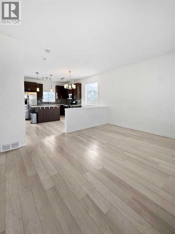 354 Mildred Dobbs Boulevard N Property Photo 4
