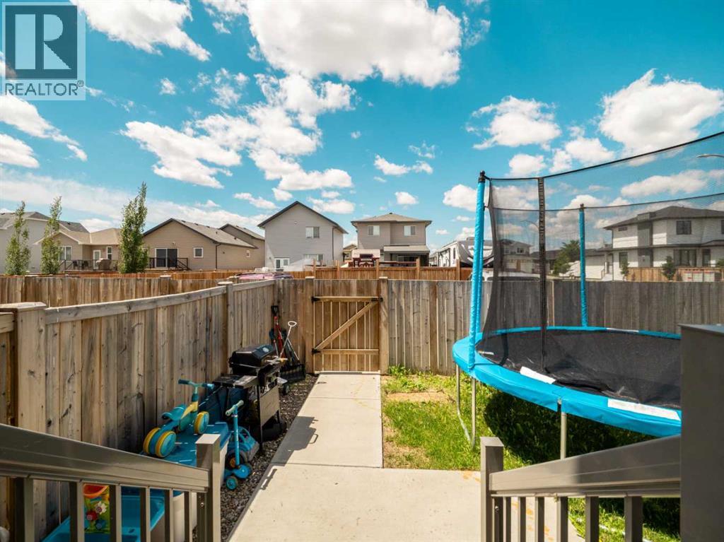 354 Mildred Dobbs Boulevard N Property Photo 19