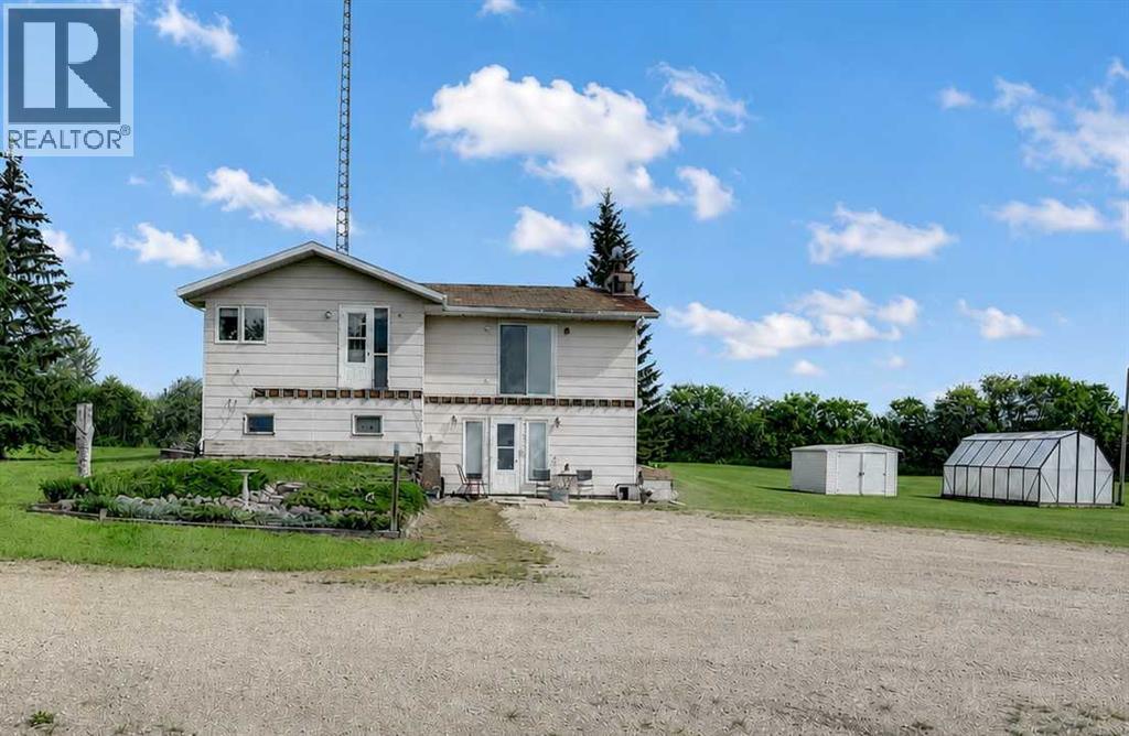 784017 Hwy 740 Property Photo 1