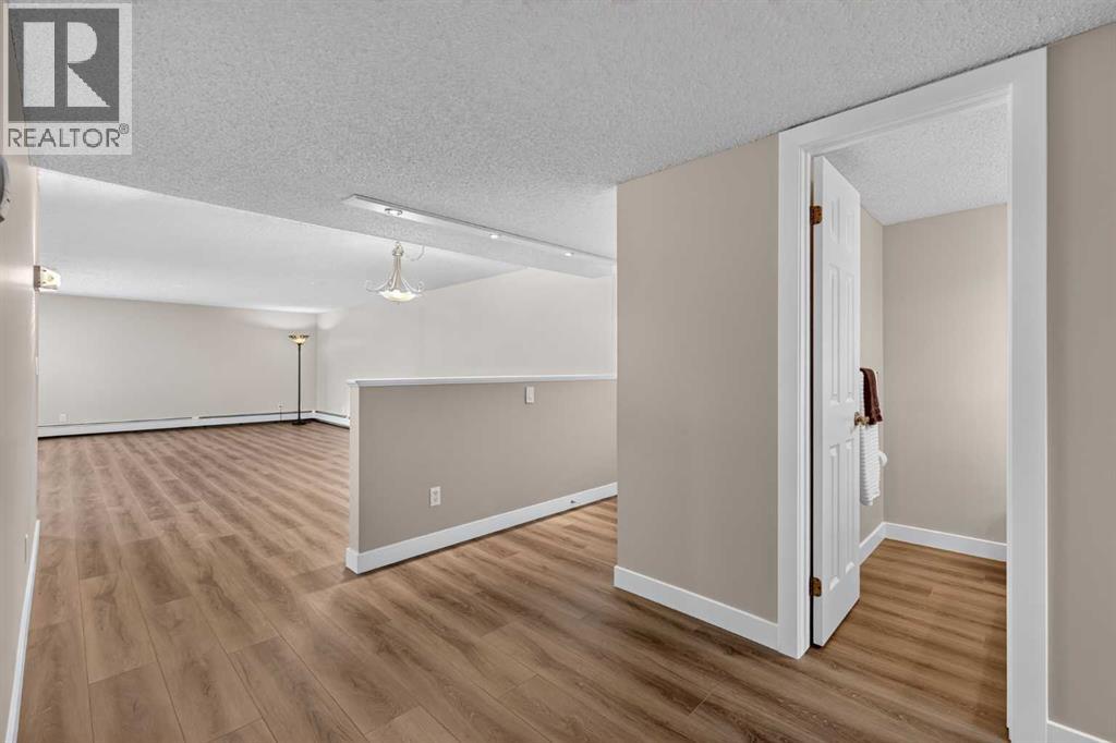 2425 90 Avenue Southwest Property Photo 5