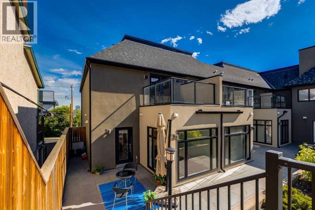 1513 23 Avenue SW Property Photo 1