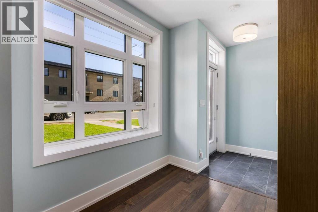 1513 23 Avenue Sw Property Photo 3