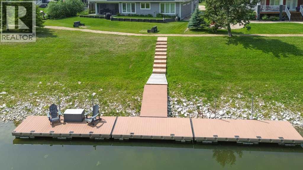 539 Summer Crescent Property Photo 7