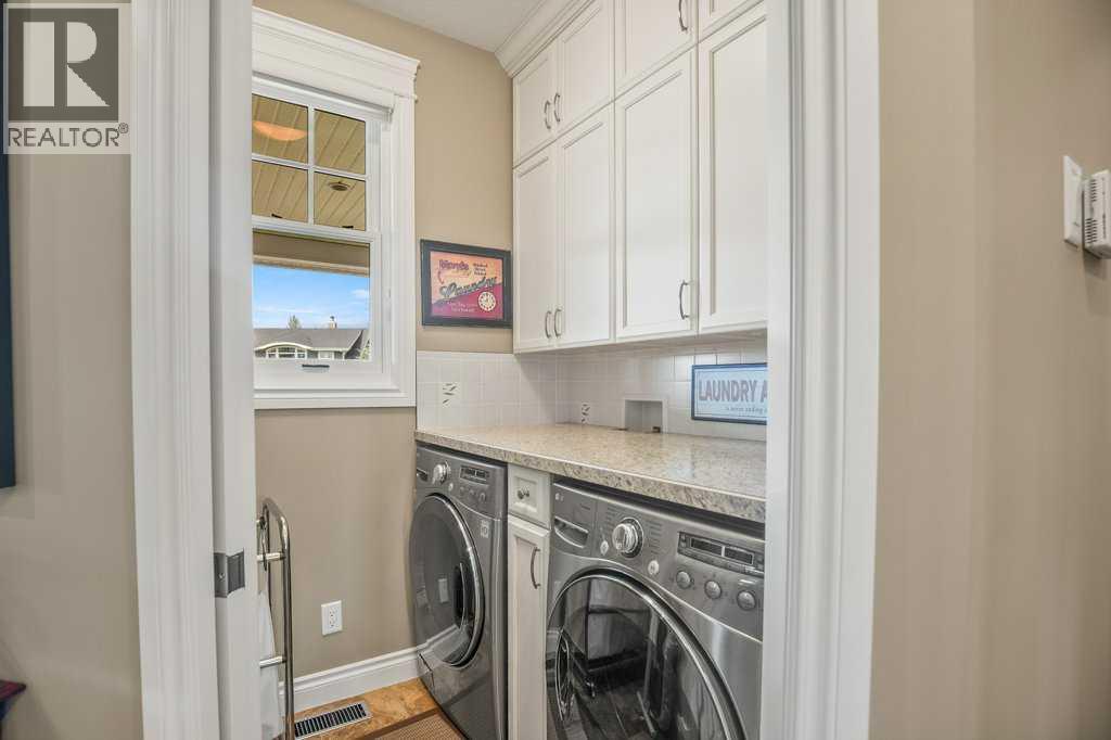 539 Summer Crescent Property Photo 20
