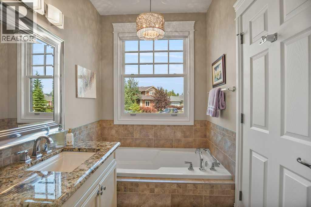 539 Summer Crescent Property Photo 23