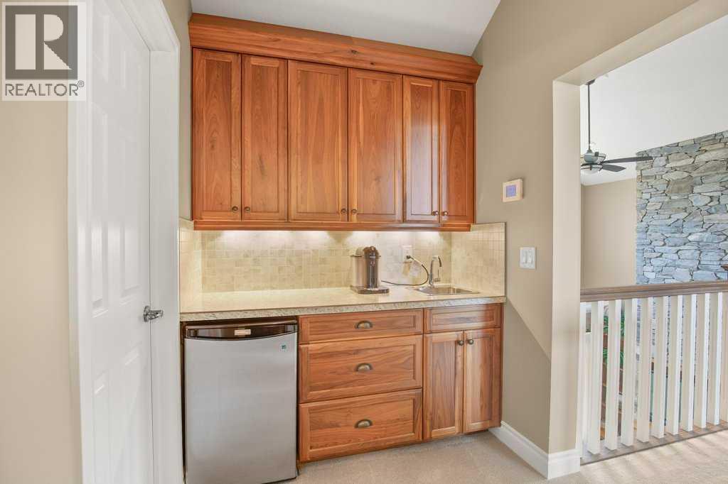 539 Summer Crescent Property Photo 30