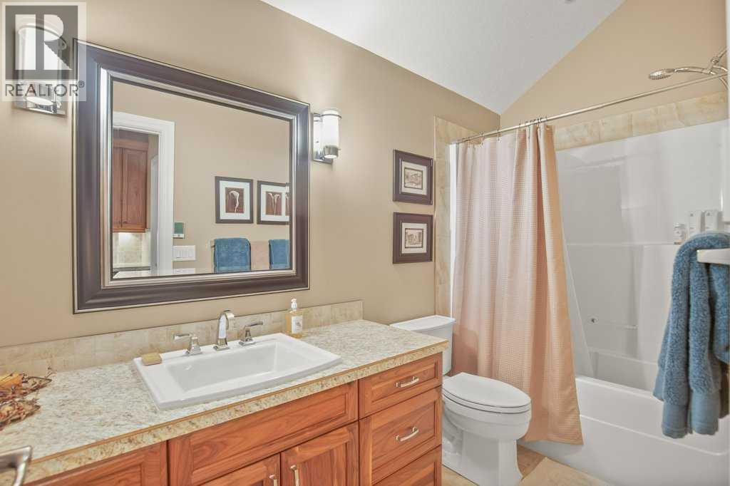 539 Summer Crescent Property Photo 31