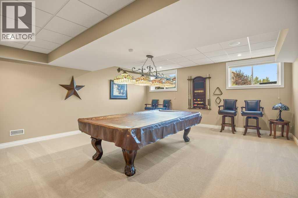 539 Summer Crescent Property Photo 35