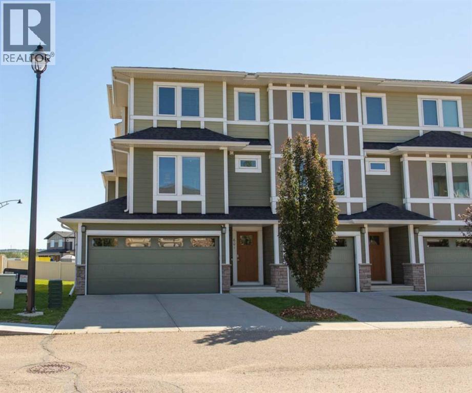 339 Viscount Drive Property Photo 1