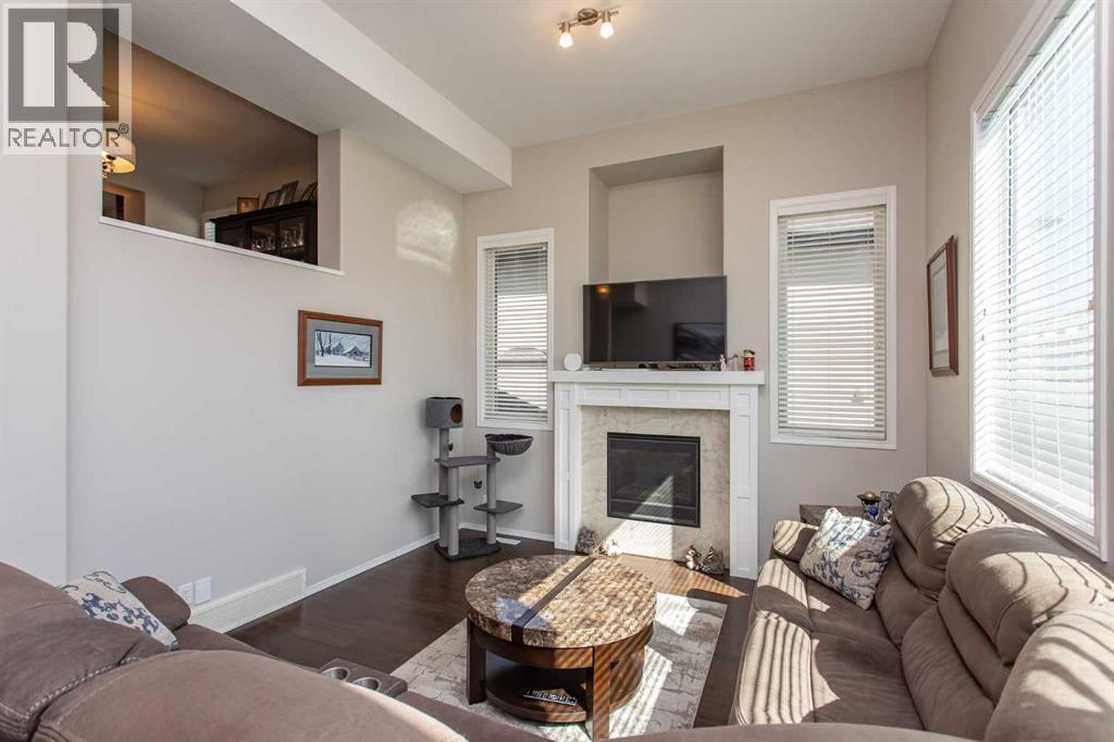 339 Viscount Drive Property Photo 3