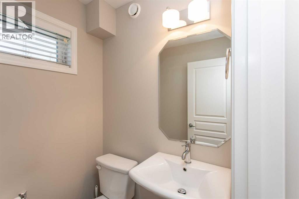 339 Viscount Drive Property Photo 15