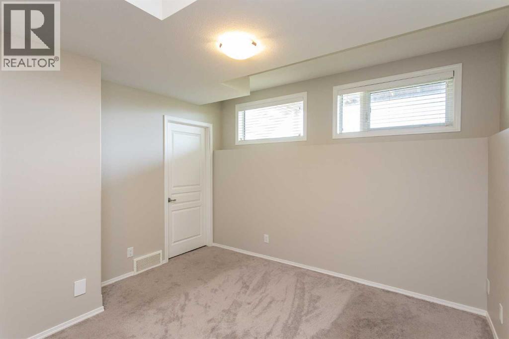 339 Viscount Drive Property Photo 27