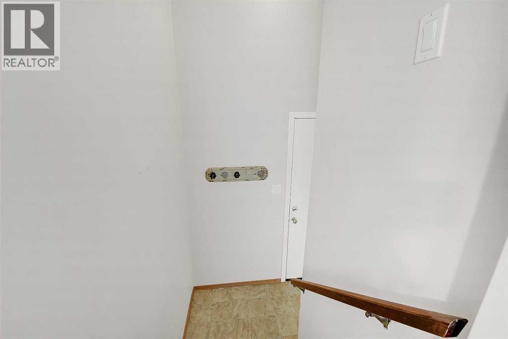 9343 112a Avenue Property Photo 16