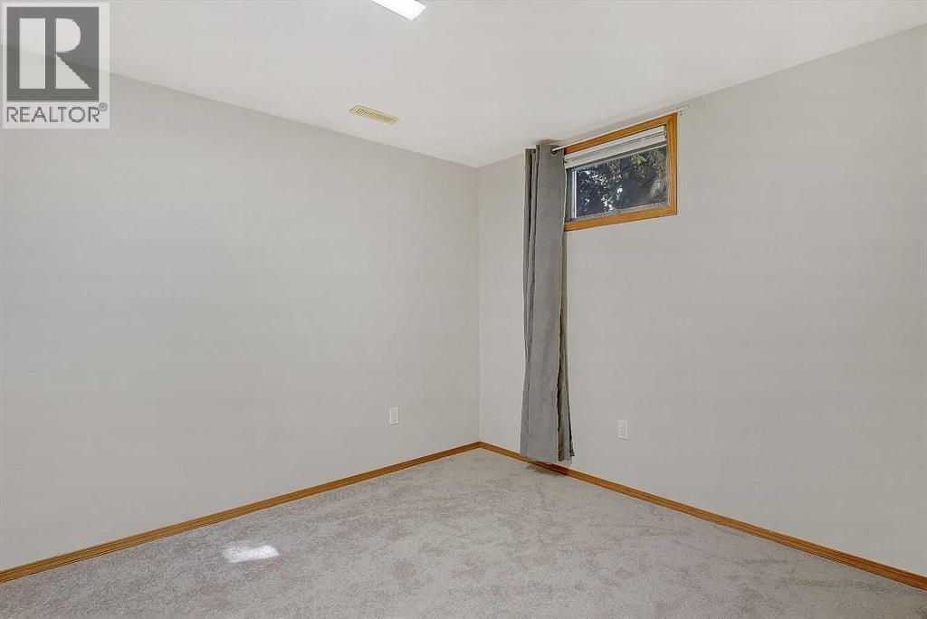 9343 112a Avenue Property Photo 25