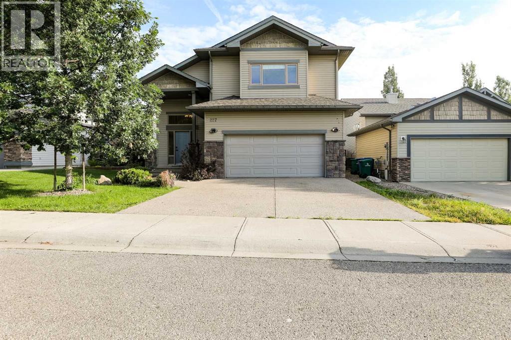 227 Rivermill Manor W Property Photo 1