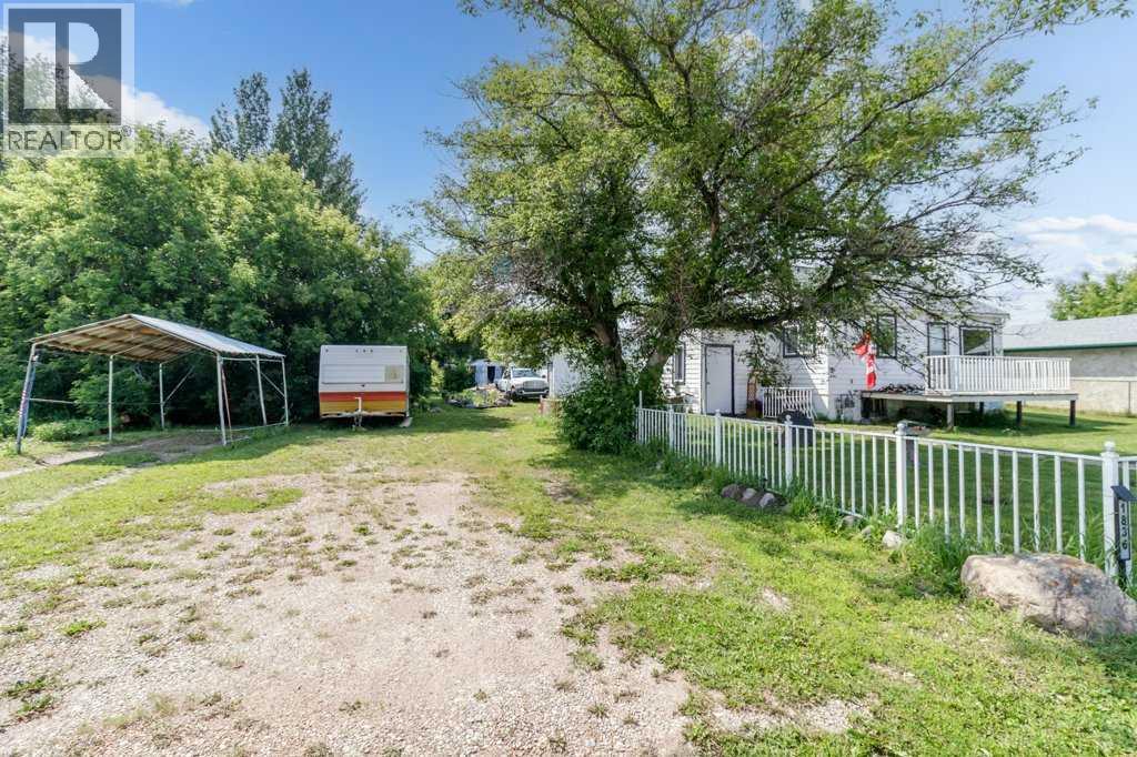 1836 21 Avenue Property Photo 6