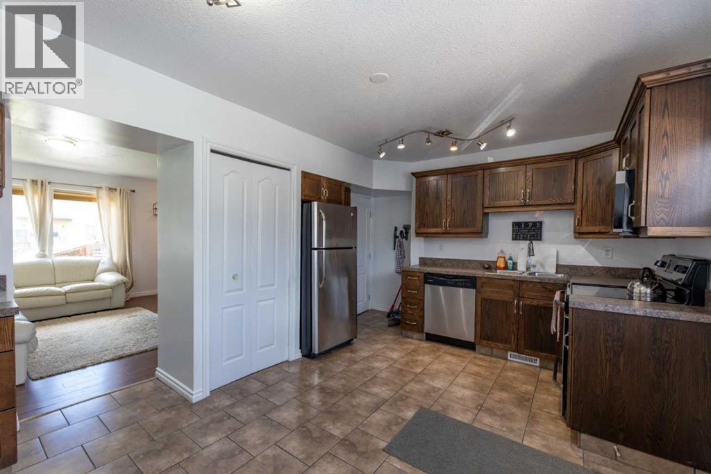126 Hardisty Avenue Property Photo 2