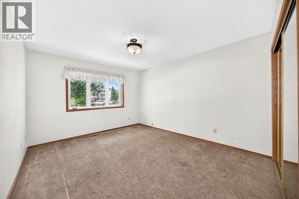 3 Parklane Place Property Photo 12