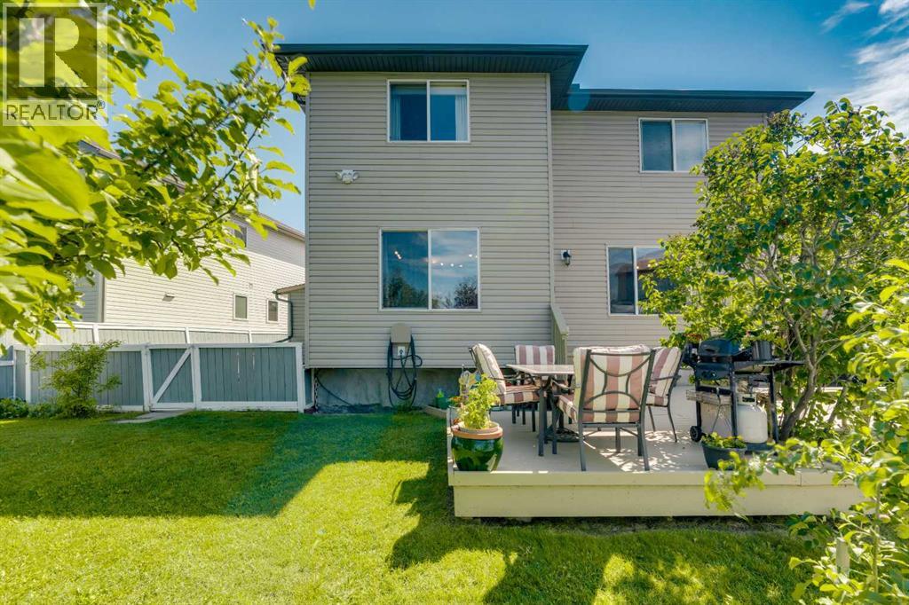 84 Willowbrook Crescent Nw Property Photo 43