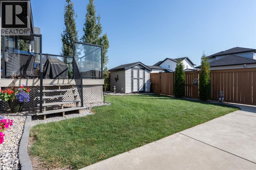 2607 63 Street Property Photo 35