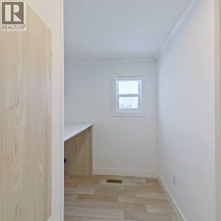 22 Tamarack Lane Property Photo 14