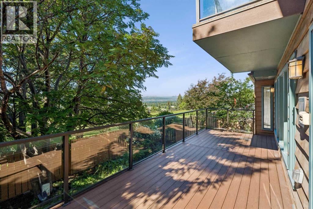 31 Edgehill Bay Nw Property Photo 37